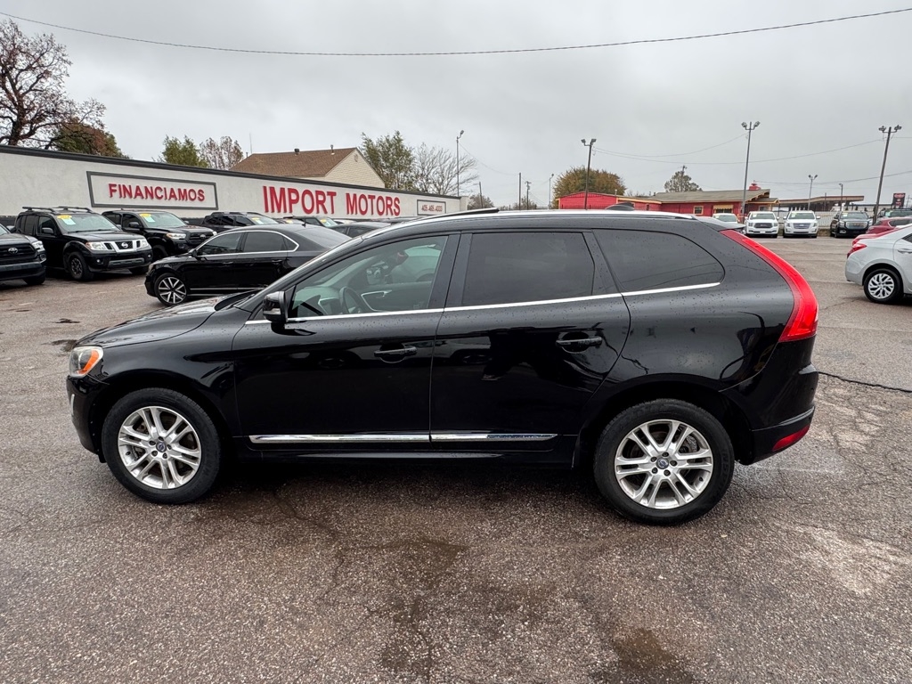 2016 Volvo XC60 T5 Drive-E Premier photo 4