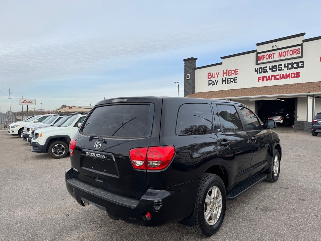 Toyota Sequoia SR5 4.7L 2WD 2009
