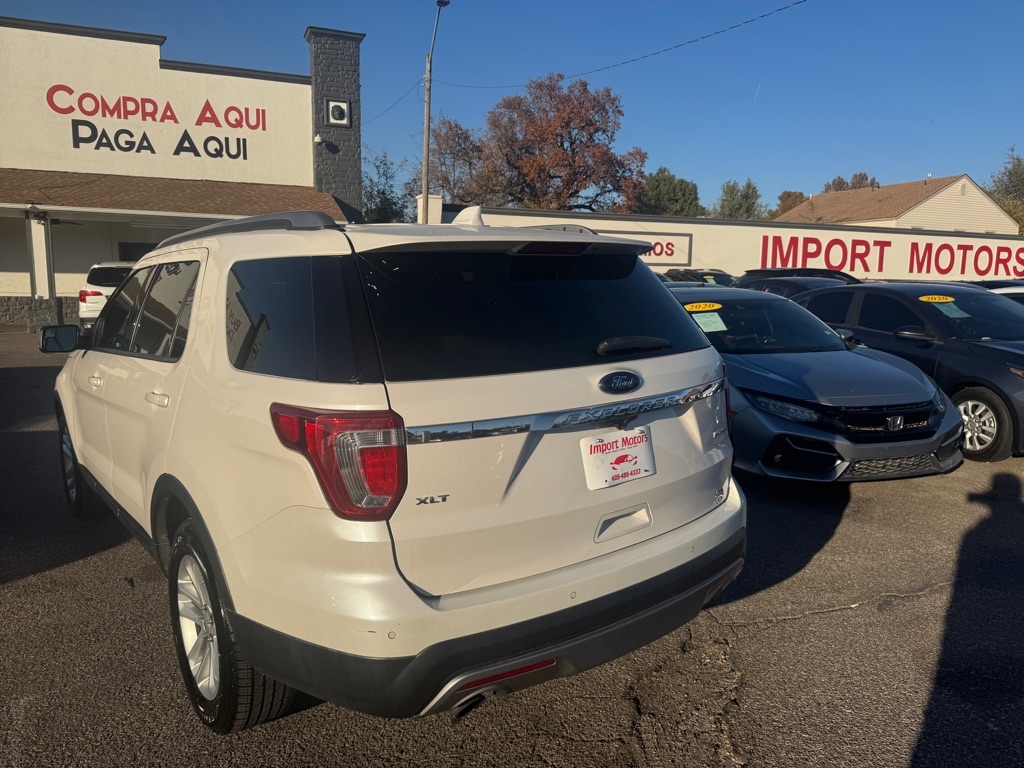 Ford Explorer XLT FWD 2016