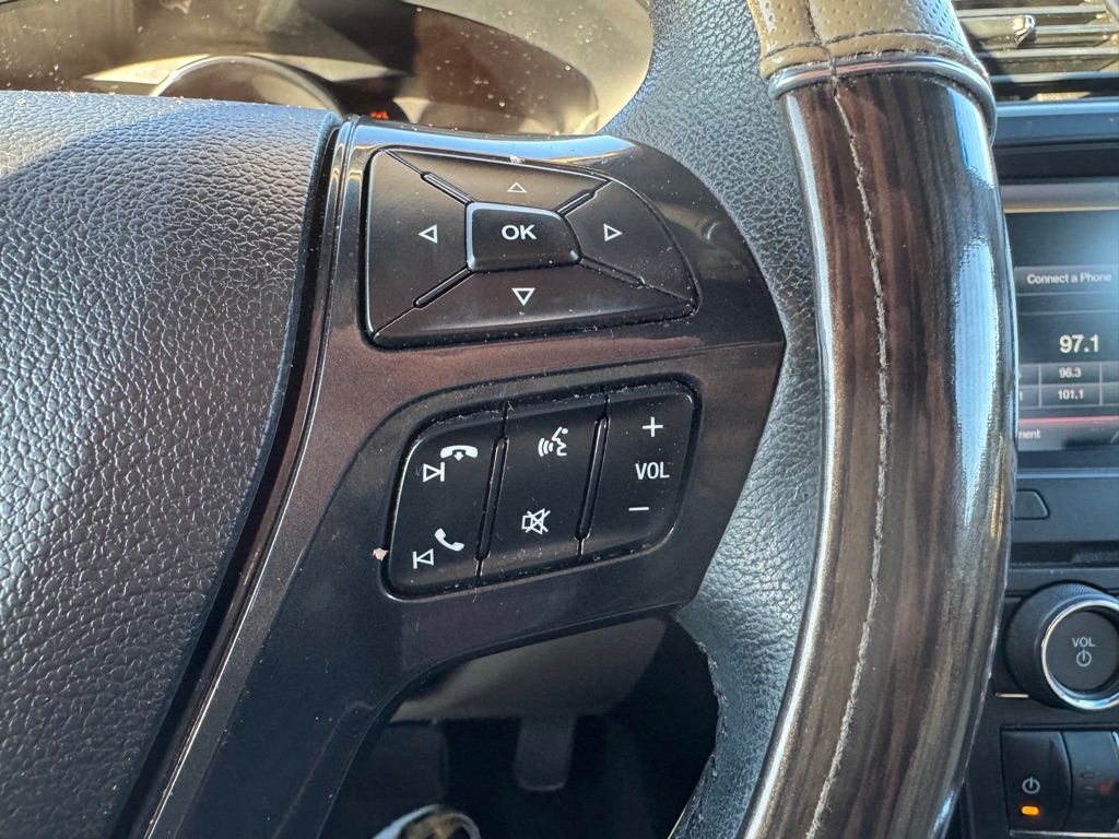 Ford Explorer XLT FWD 2016