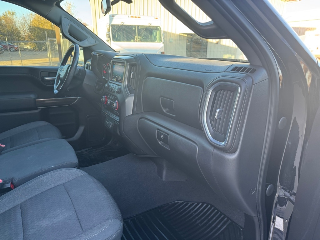 Chevrolet Silverado 1500 LT Crew Cab 2WD 2020