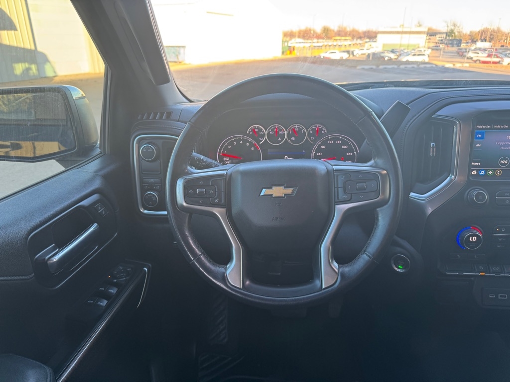 Chevrolet Silverado 1500 LT Crew Cab 2WD 2020