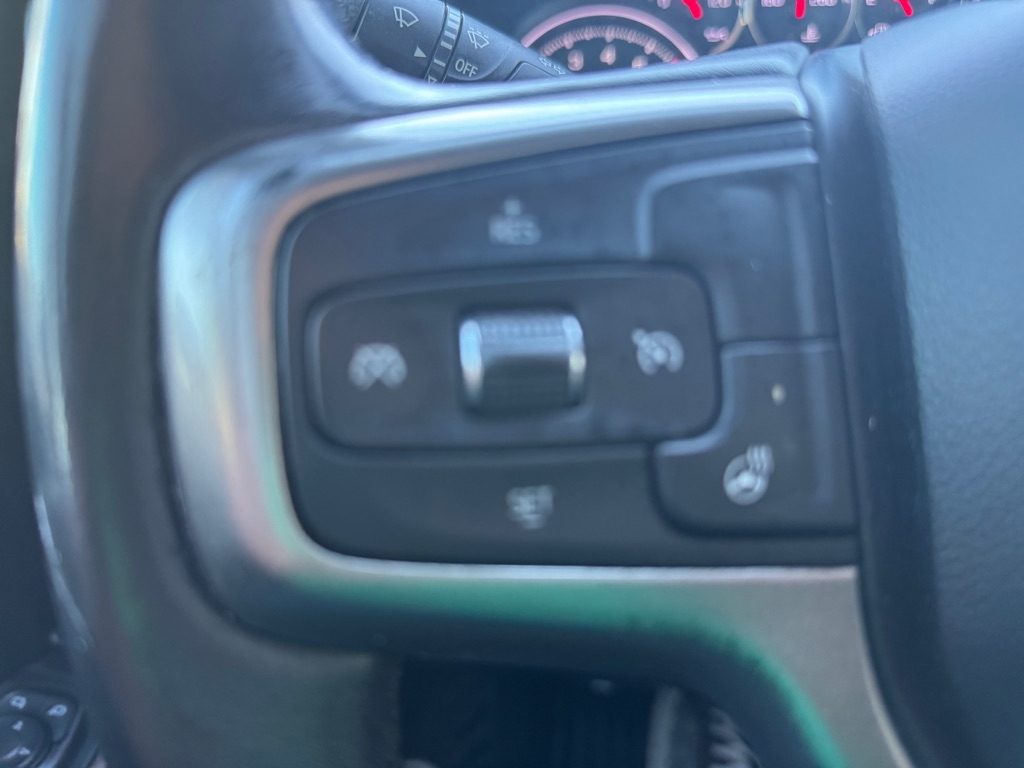 Chevrolet Silverado 1500 LT Crew Cab 2WD 2020