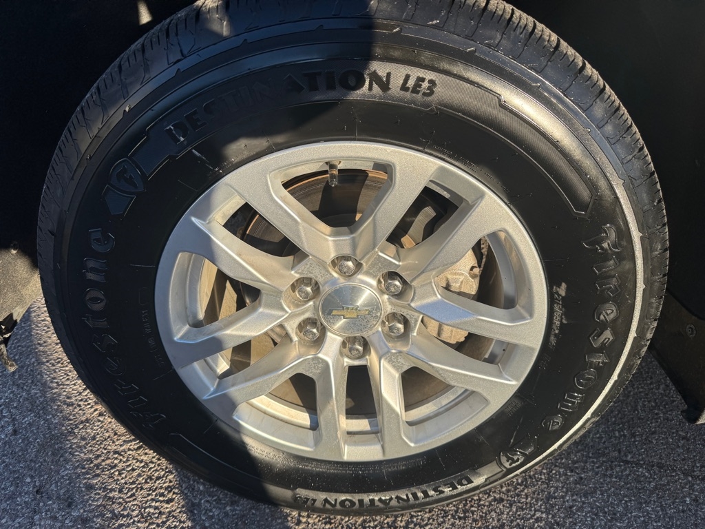 Chevrolet Silverado 1500 LT Crew Cab 2WD 2020