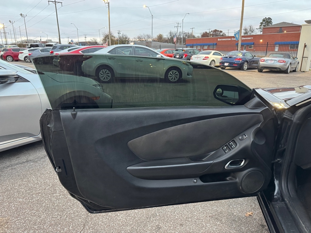 Chevrolet Camaro Convertible 1LT 2011