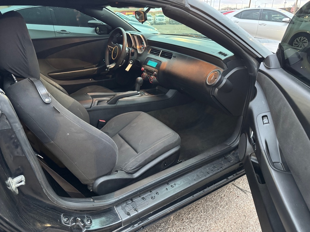 Chevrolet Camaro Convertible 1LT 2011