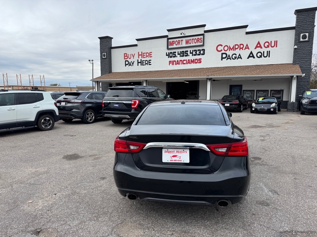 2016 Nissan Maxima S photo 3