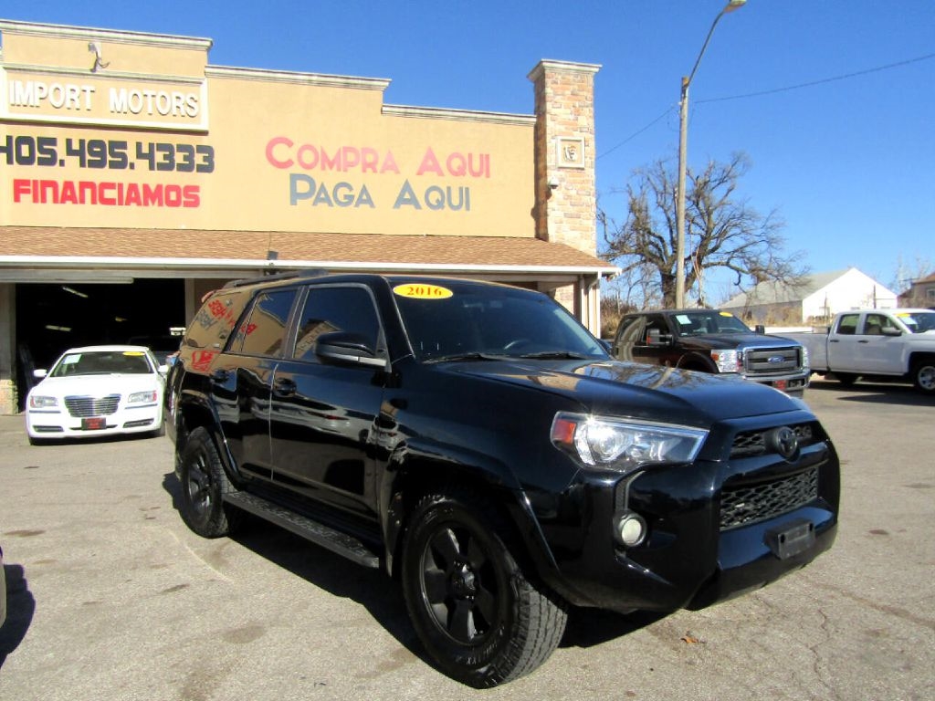 Toyota 4Runner SR5 2WD 2016