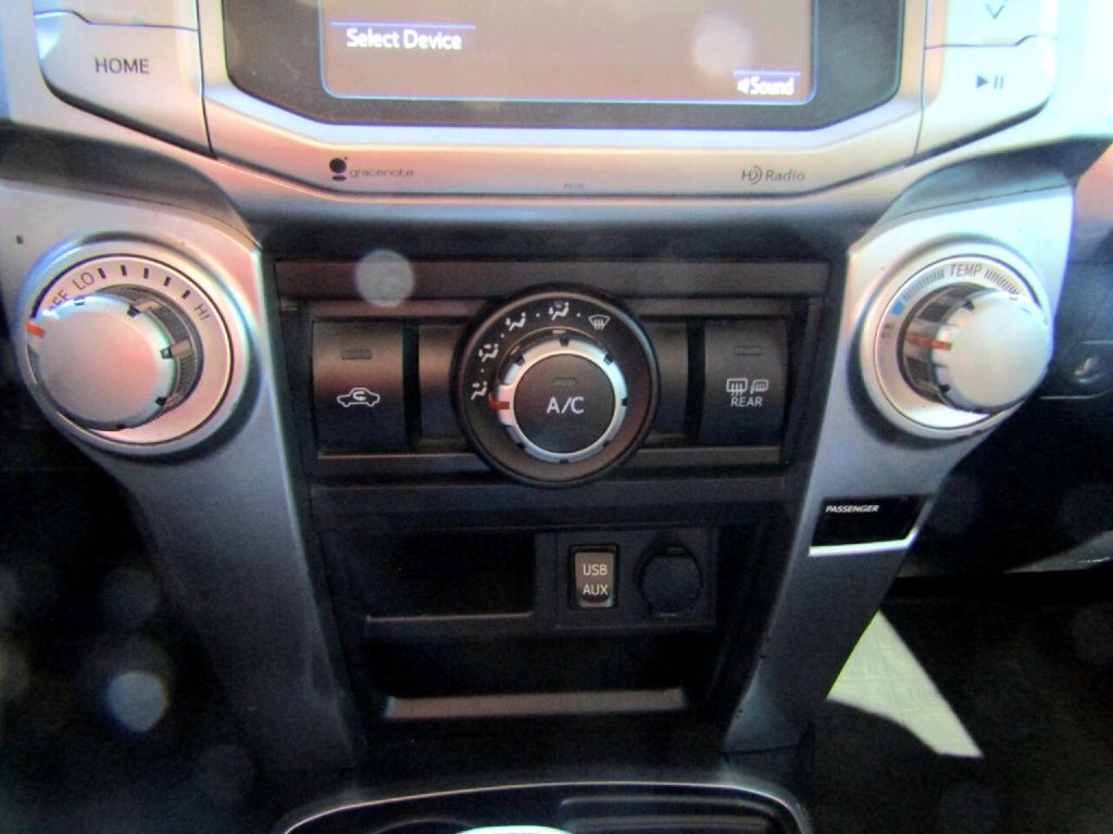 Toyota 4Runner SR5 2WD 2016