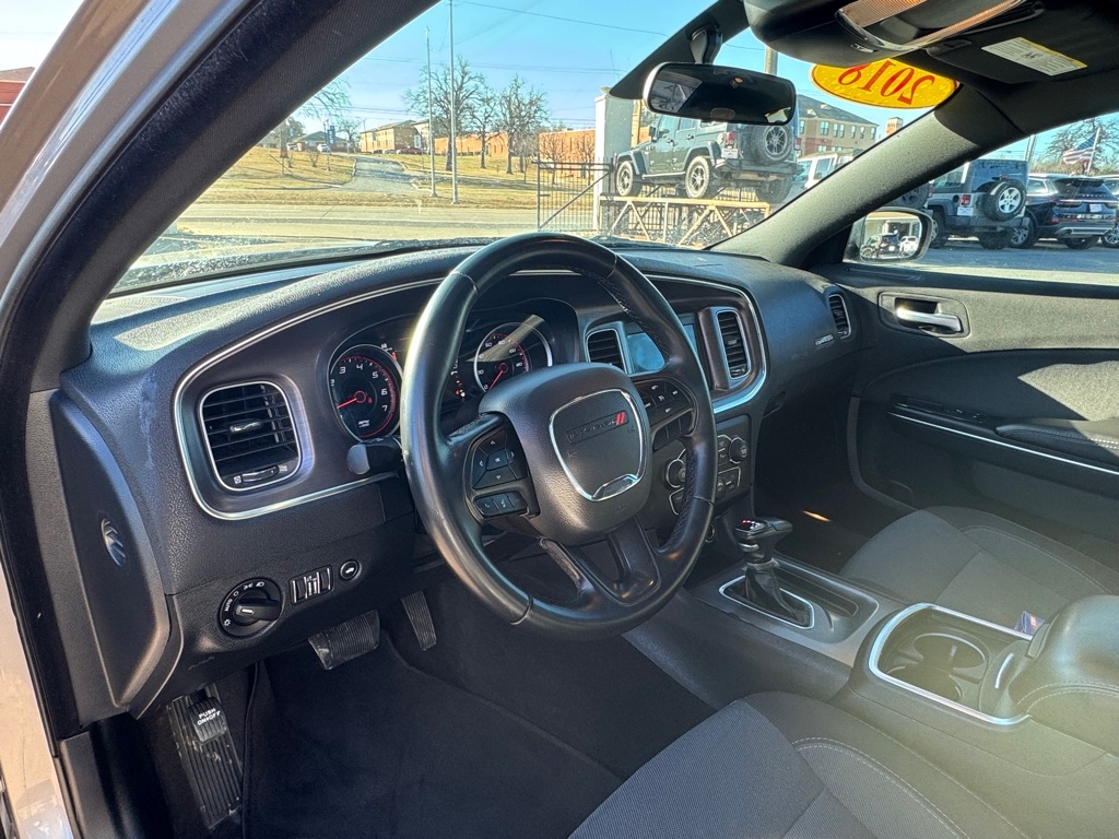 Dodge Charger SXT 2018