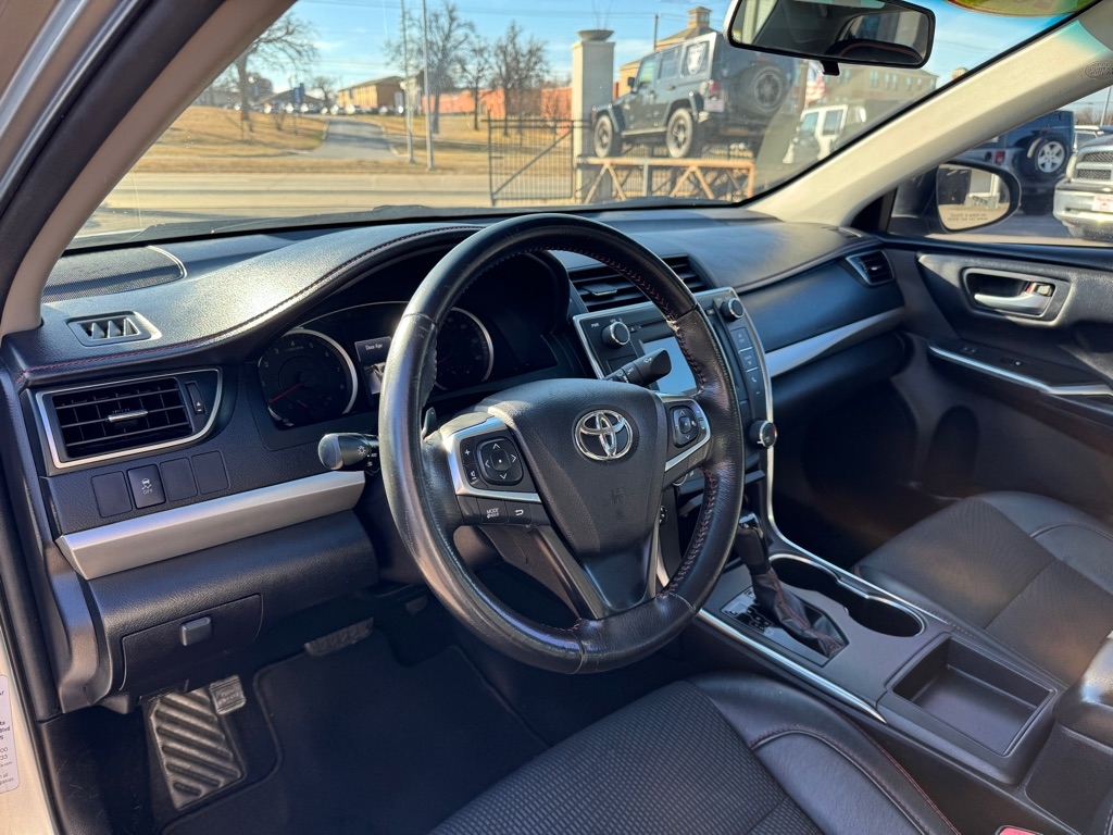 Toyota Camry LE 2017