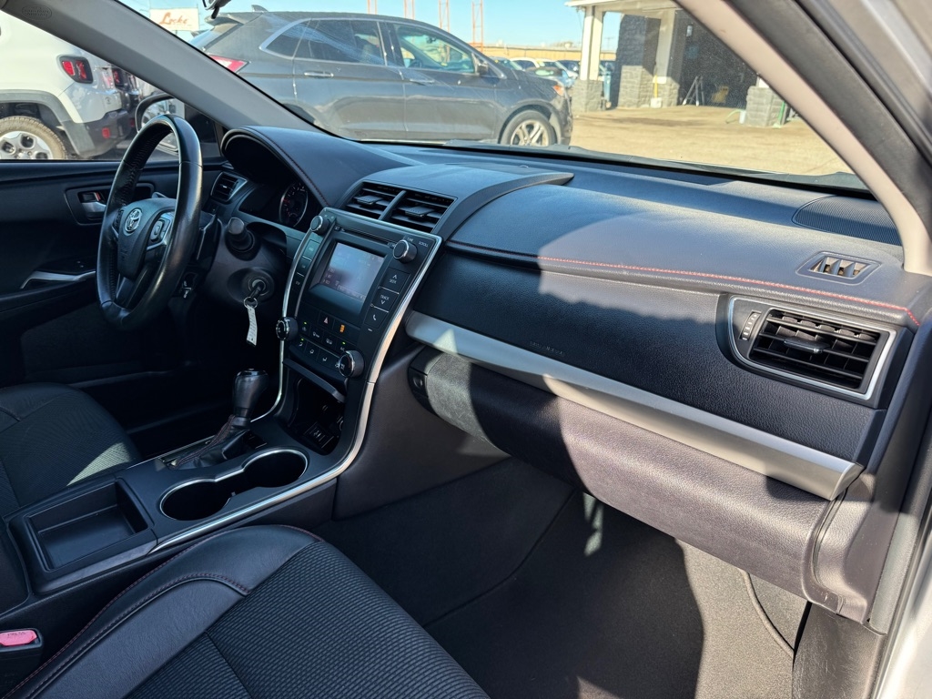 Toyota Camry LE 2017