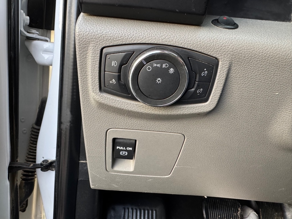 Ford F-150 XL SuperCrew 5.5-ft. Bed 2WD 2020