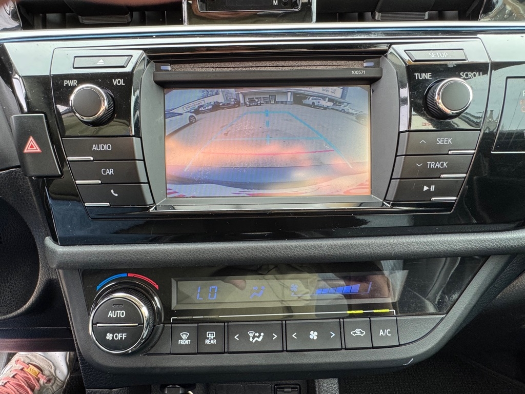 Toyota Corolla LE CVT 2016