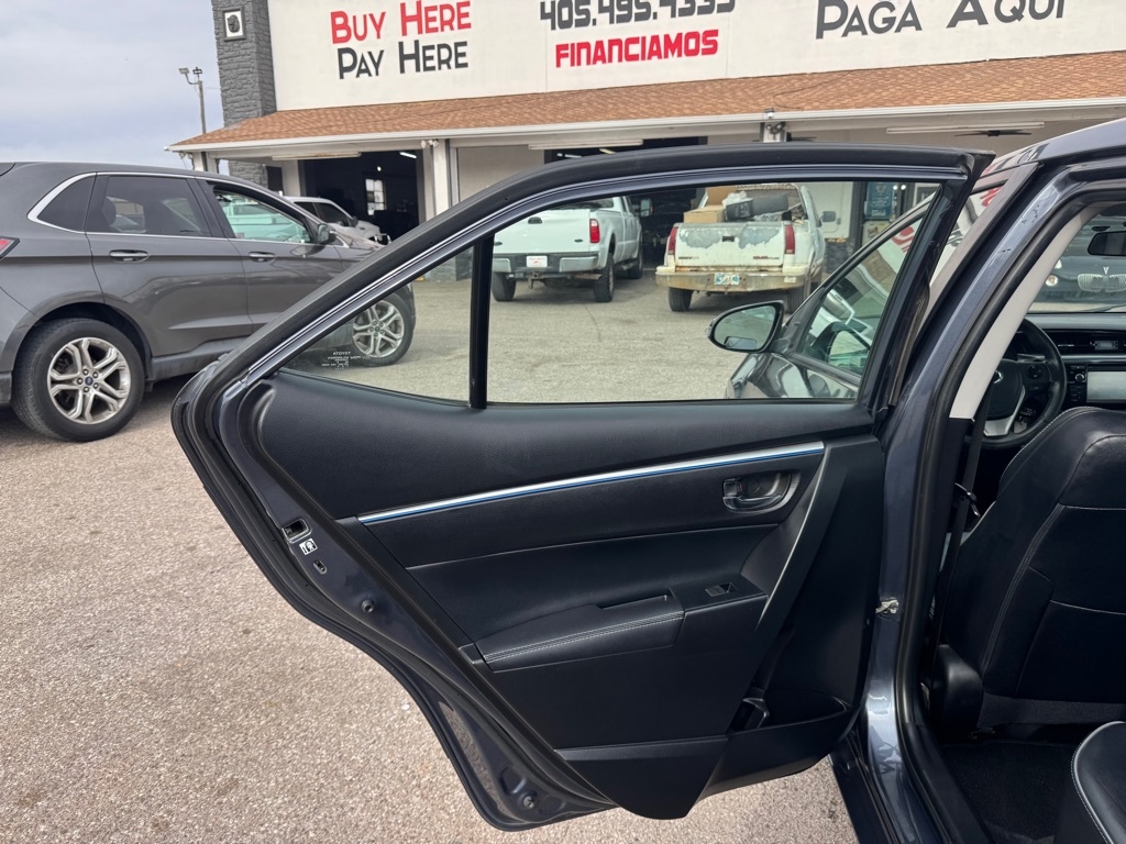 Toyota Corolla LE CVT 2016