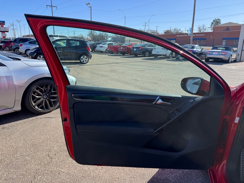 Volkswagen GTI  2013