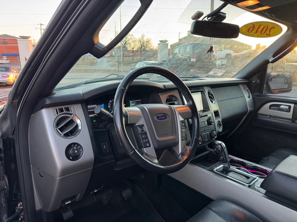 Ford Expedition EL Limited 4WD 2016
