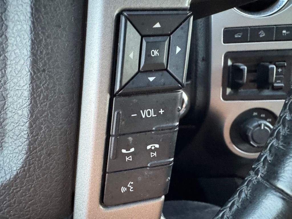 Ford Expedition EL Limited 4WD 2016