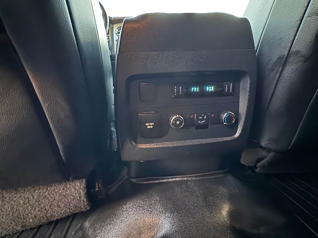 Ford Expedition EL Limited 4WD 2016