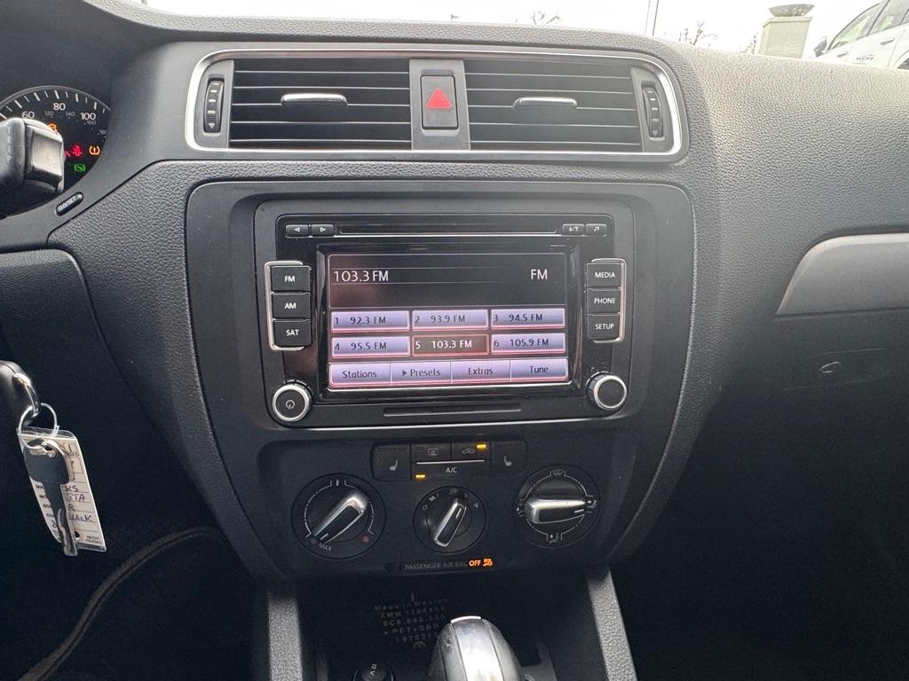 Volkswagen Jetta SE 2013