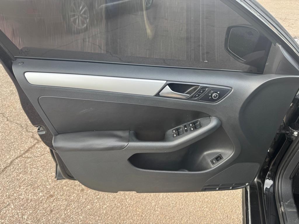 Volkswagen Jetta SE 2013