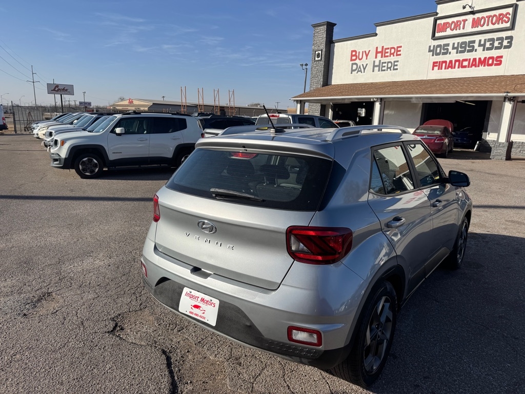 Hyundai Venue SEL 2023