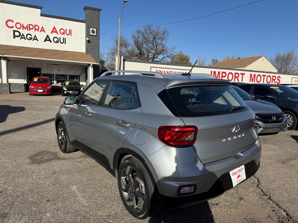 Hyundai Venue SEL 2023