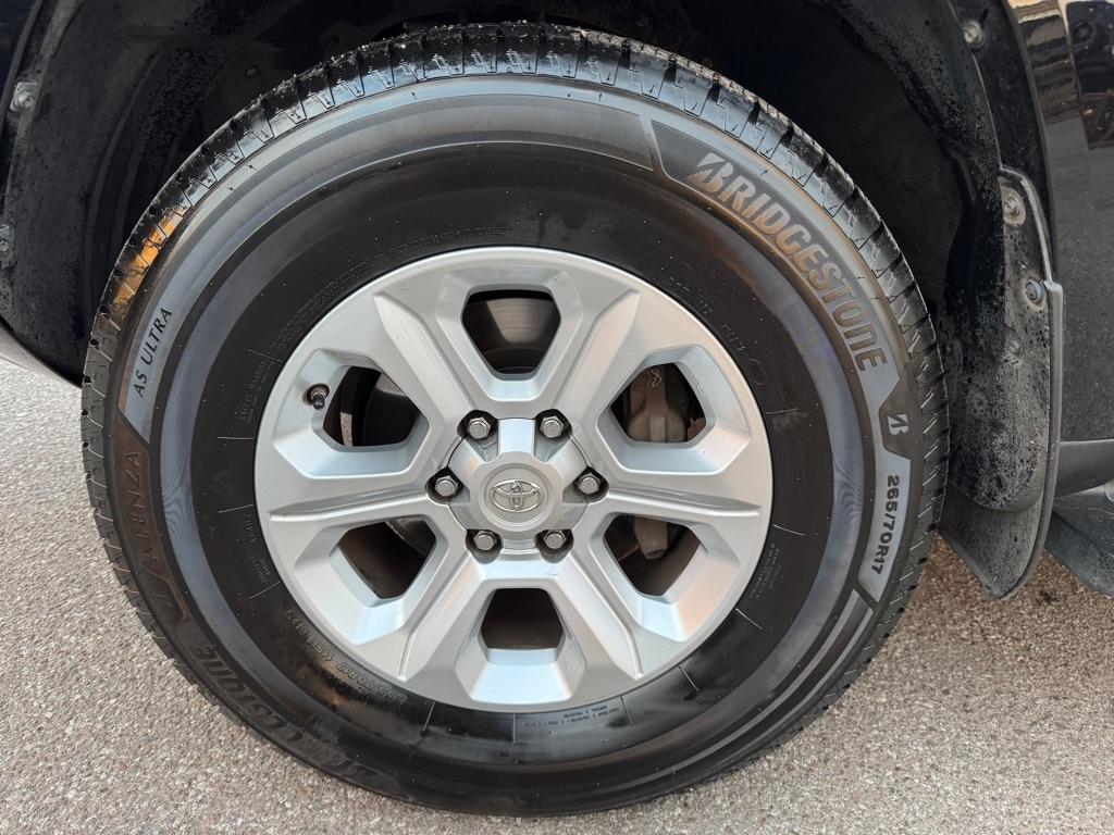 Toyota 4Runner SR5 4WD 2019