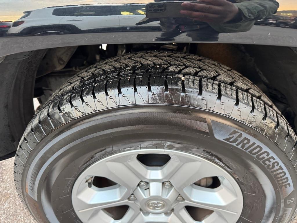 Toyota 4Runner SR5 4WD 2019