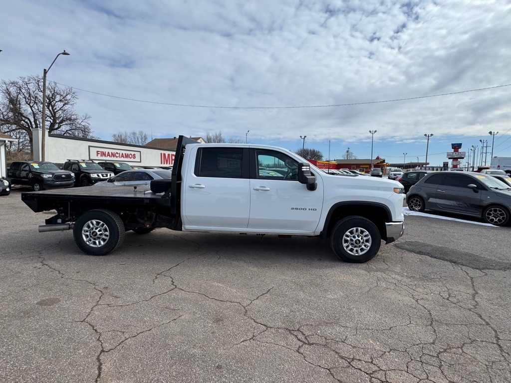 Chevrolet Silverado 2500HD LT Crew Cab Long Box 4WD 2024