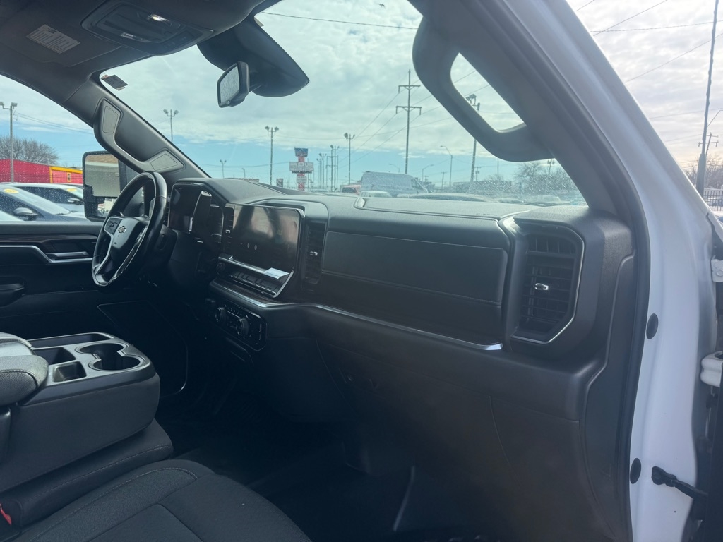 Chevrolet Silverado 2500HD LT Crew Cab Long Box 4WD 2024