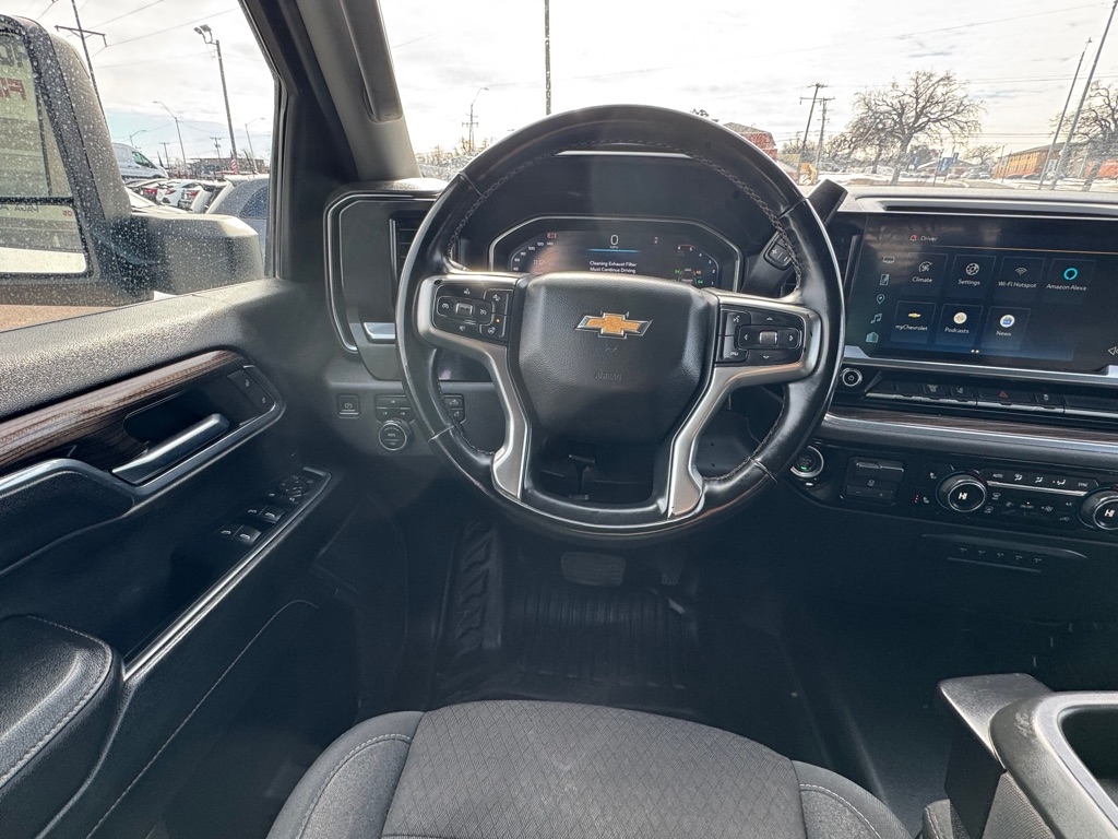 Chevrolet Silverado 2500HD LT Crew Cab Long Box 4WD 2024