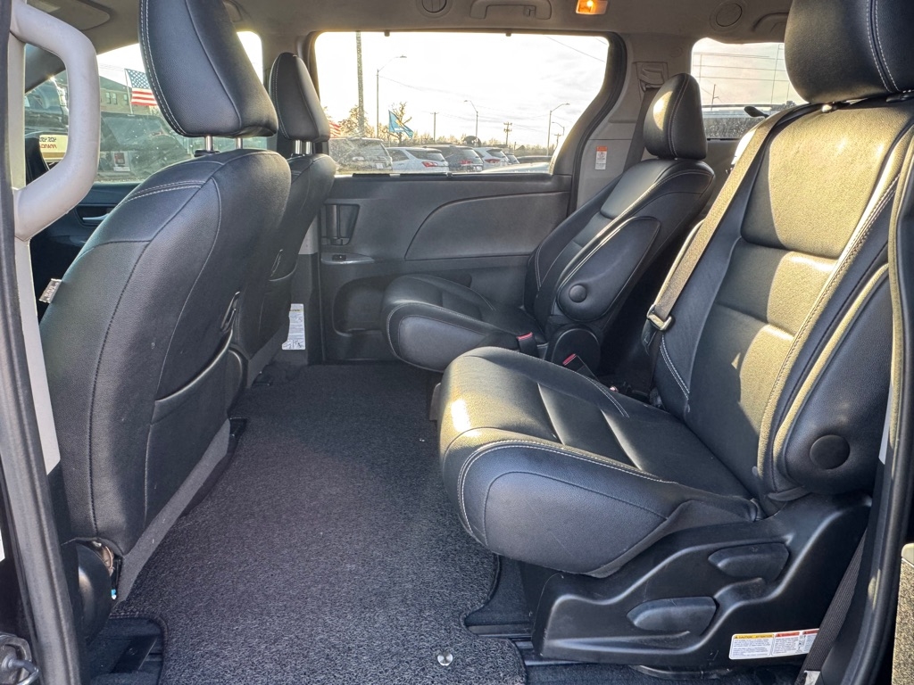 Toyota Sienna SE 8-Passenger 2017