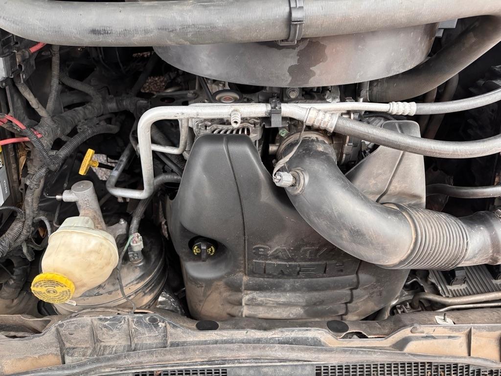 RAM 1500 SLT Crew Cab SWB 2WD 2017