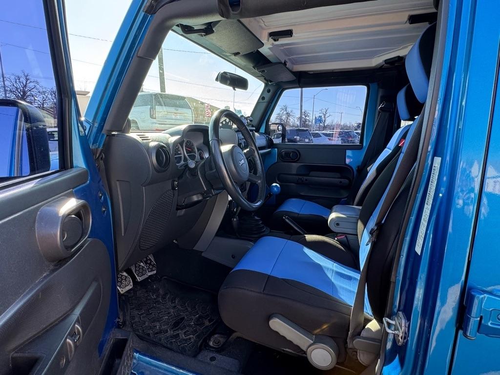 Jeep Wrangler Unlimited Sahara 4WD 2007