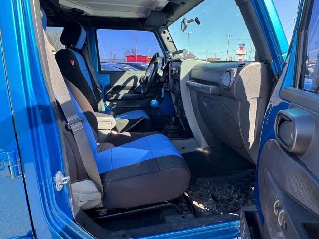 Jeep Wrangler Unlimited Sahara 4WD 2007