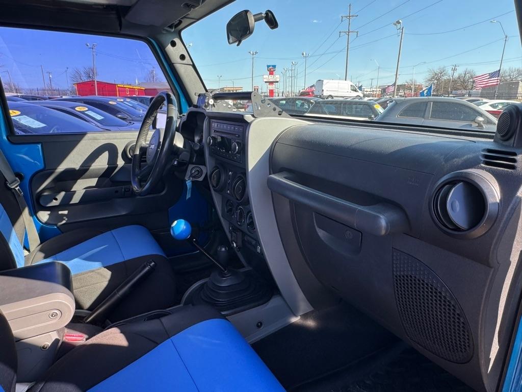 Jeep Wrangler Unlimited Sahara 4WD 2007