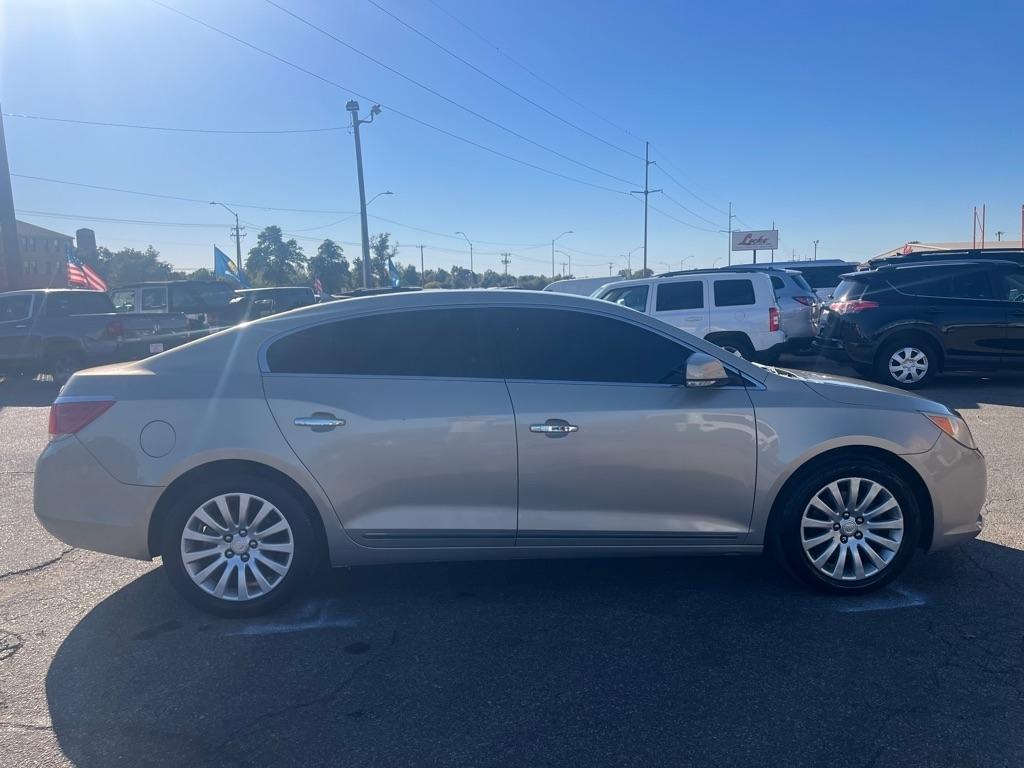 Buick LaCrosse CXL FWD 2010