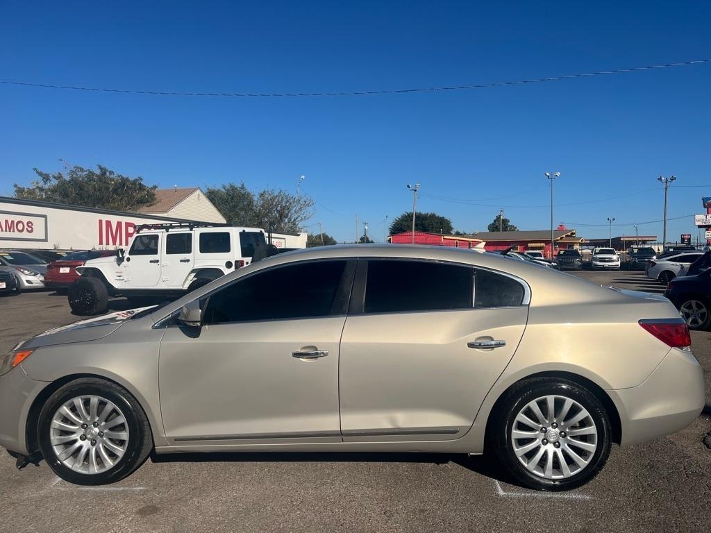 Buick LaCrosse CXL FWD 2010