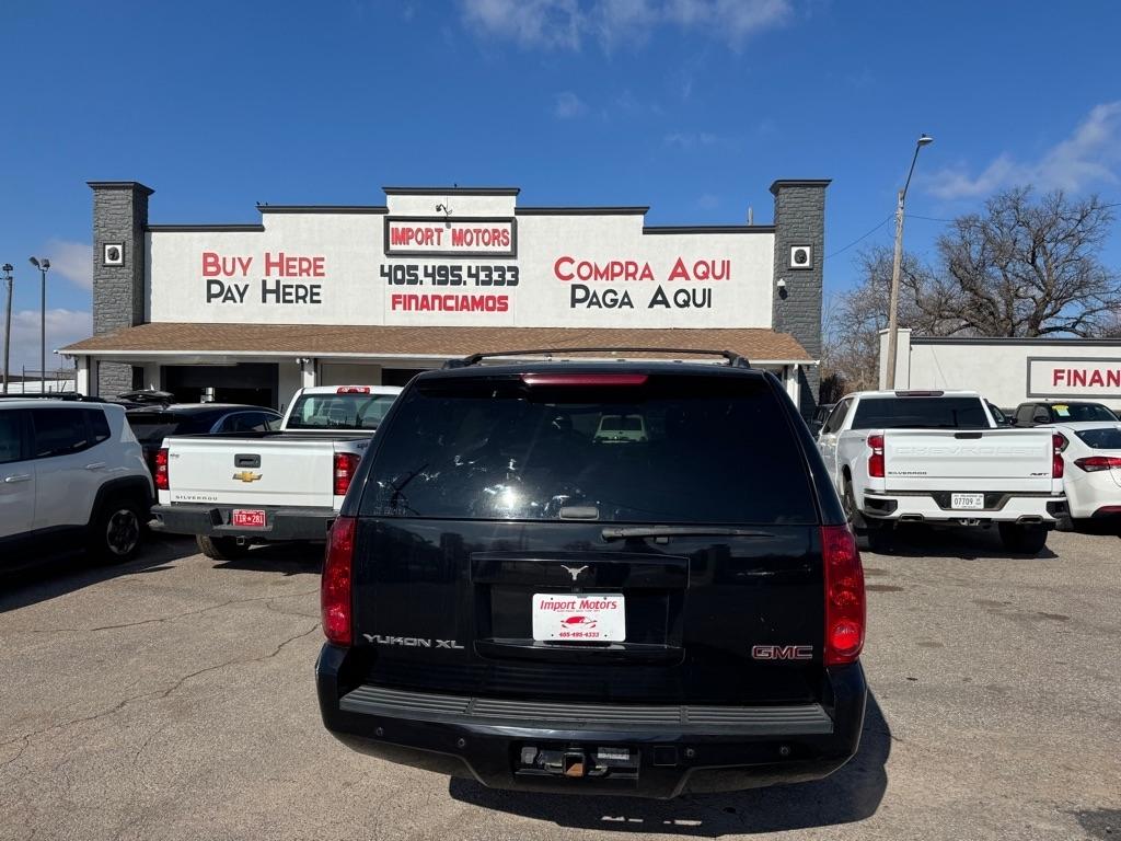 GMC Yukon XL SLT-1 1/2 Ton 2WD 2009