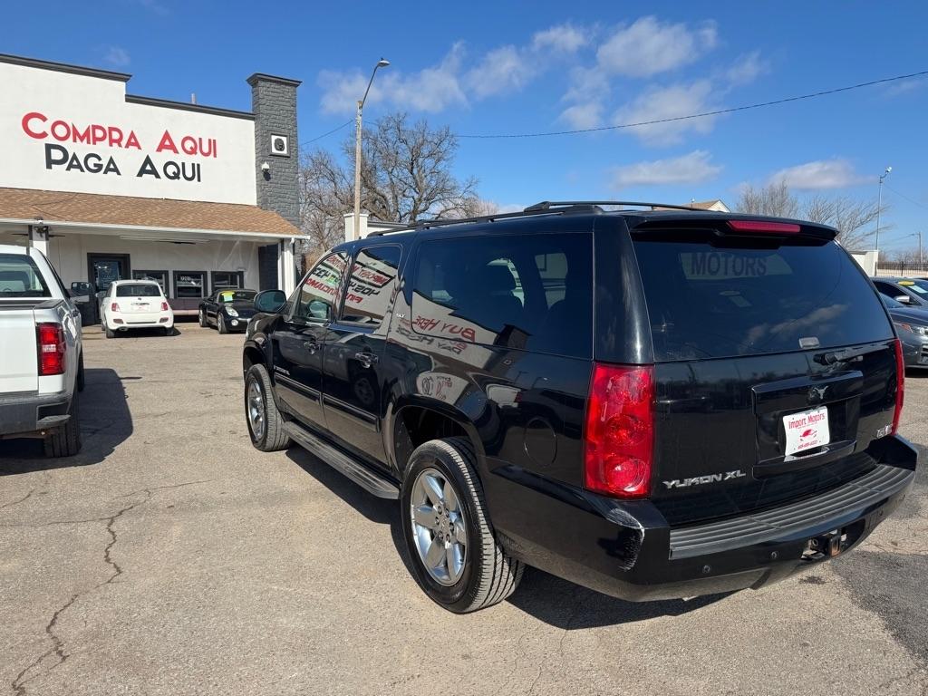 GMC Yukon XL SLT-1 1/2 Ton 2WD 2009