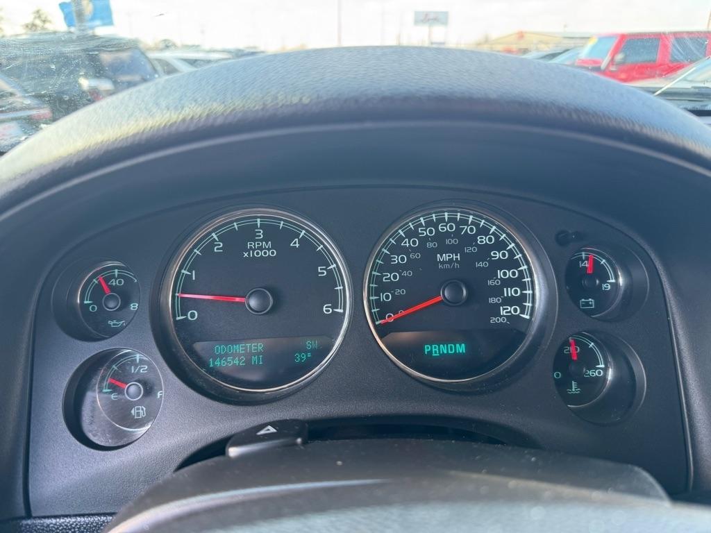 GMC Yukon XL SLT-1 1/2 Ton 2WD 2009