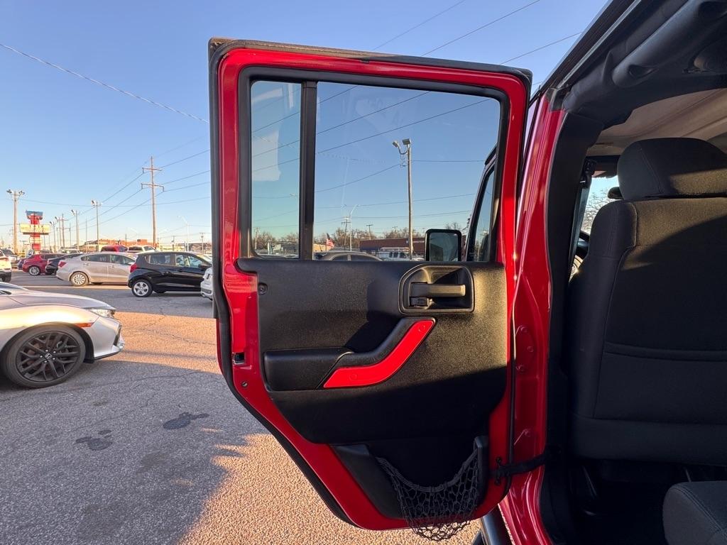 Jeep Wrangler Unlimited Sport 4WD 2011