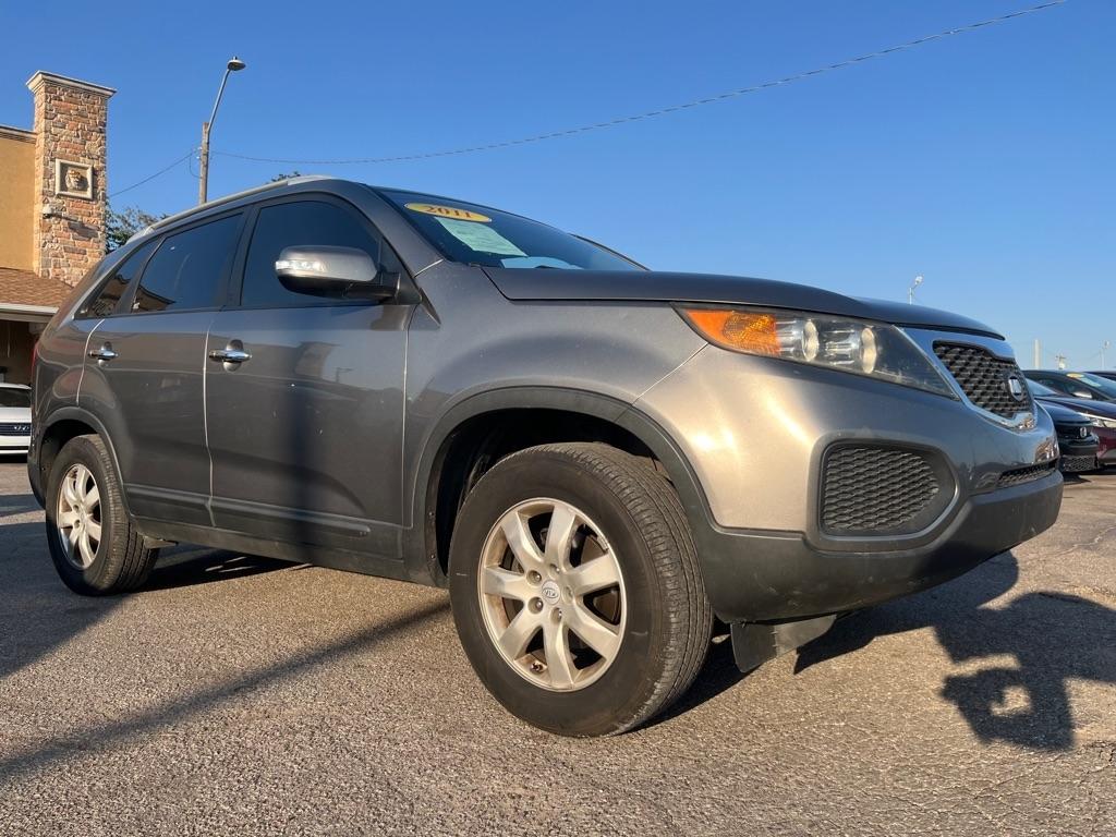 Kia Sorento LX 2WD 2011