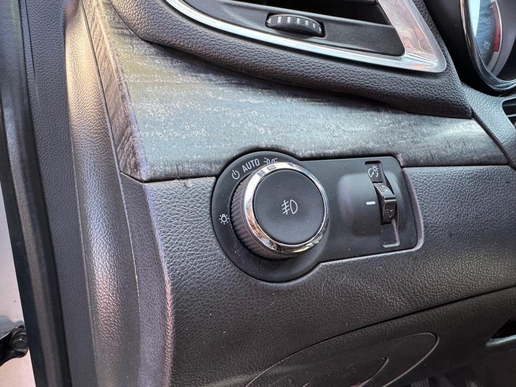 Buick Encore Convenience FWD 2014