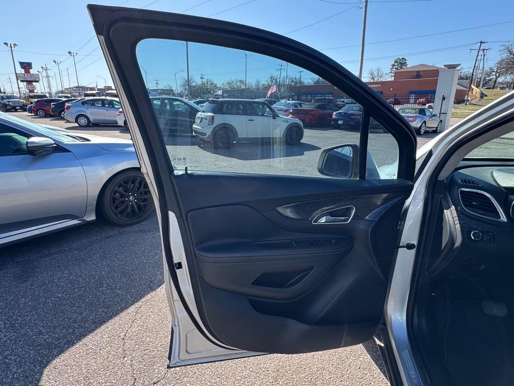 Buick Encore Convenience FWD 2014