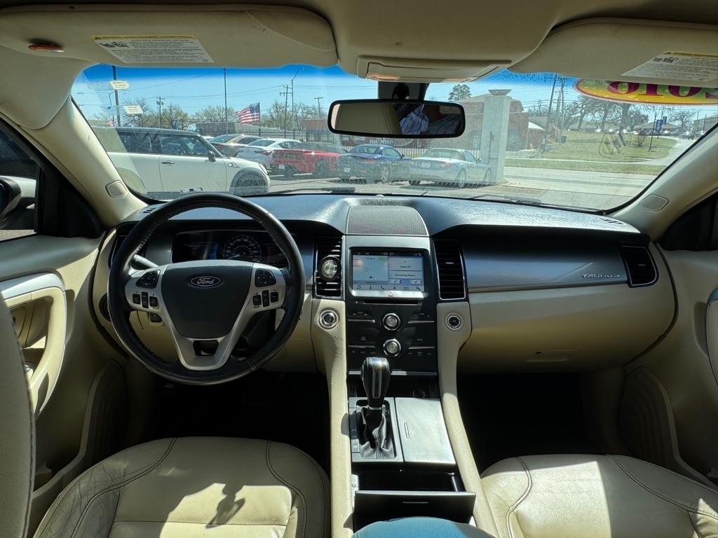 Ford Taurus SEL FWD 2016