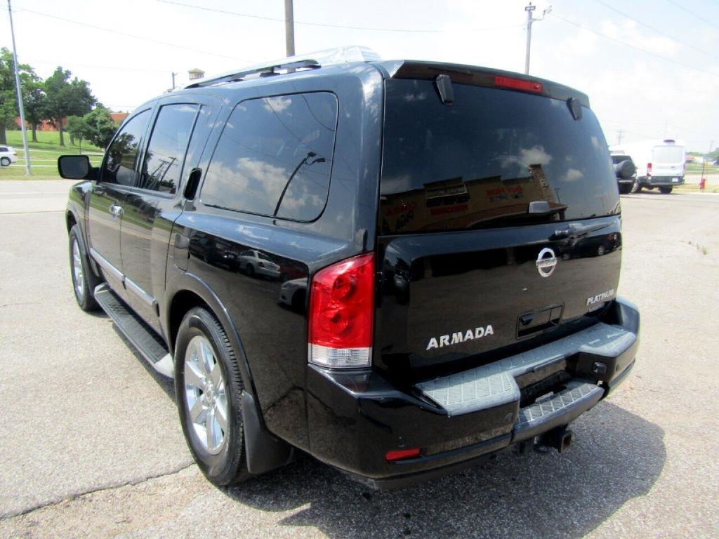 Nissan Armada Platinum 4WD 2010