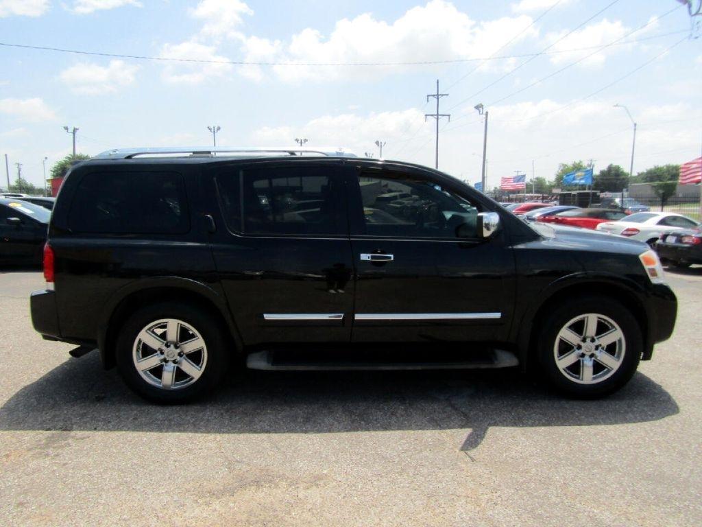 Nissan Armada Platinum 4WD 2010