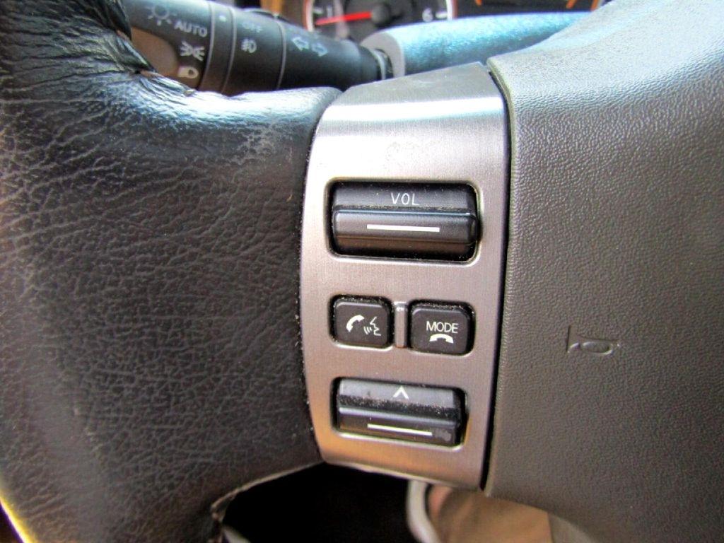 Nissan Armada Platinum 4WD 2010